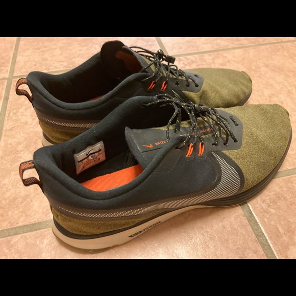 Nike Zoom Strike 2 Shield Run size 15 - Picture 5 of 8